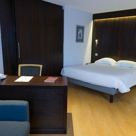 Cottage Logis Hotel - Restaurant Dudelange Dış mekan fotoğraf